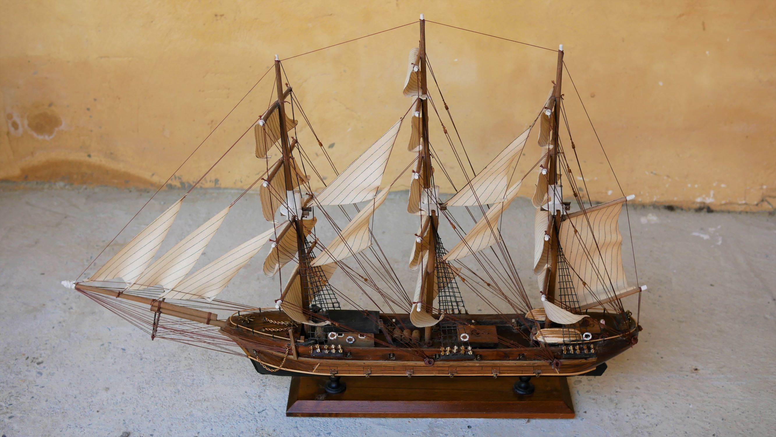 Model ship - Fragata siglo XVIII