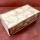 Boite rectangulaire en nacre