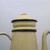 Enamelled sheet metal teapot