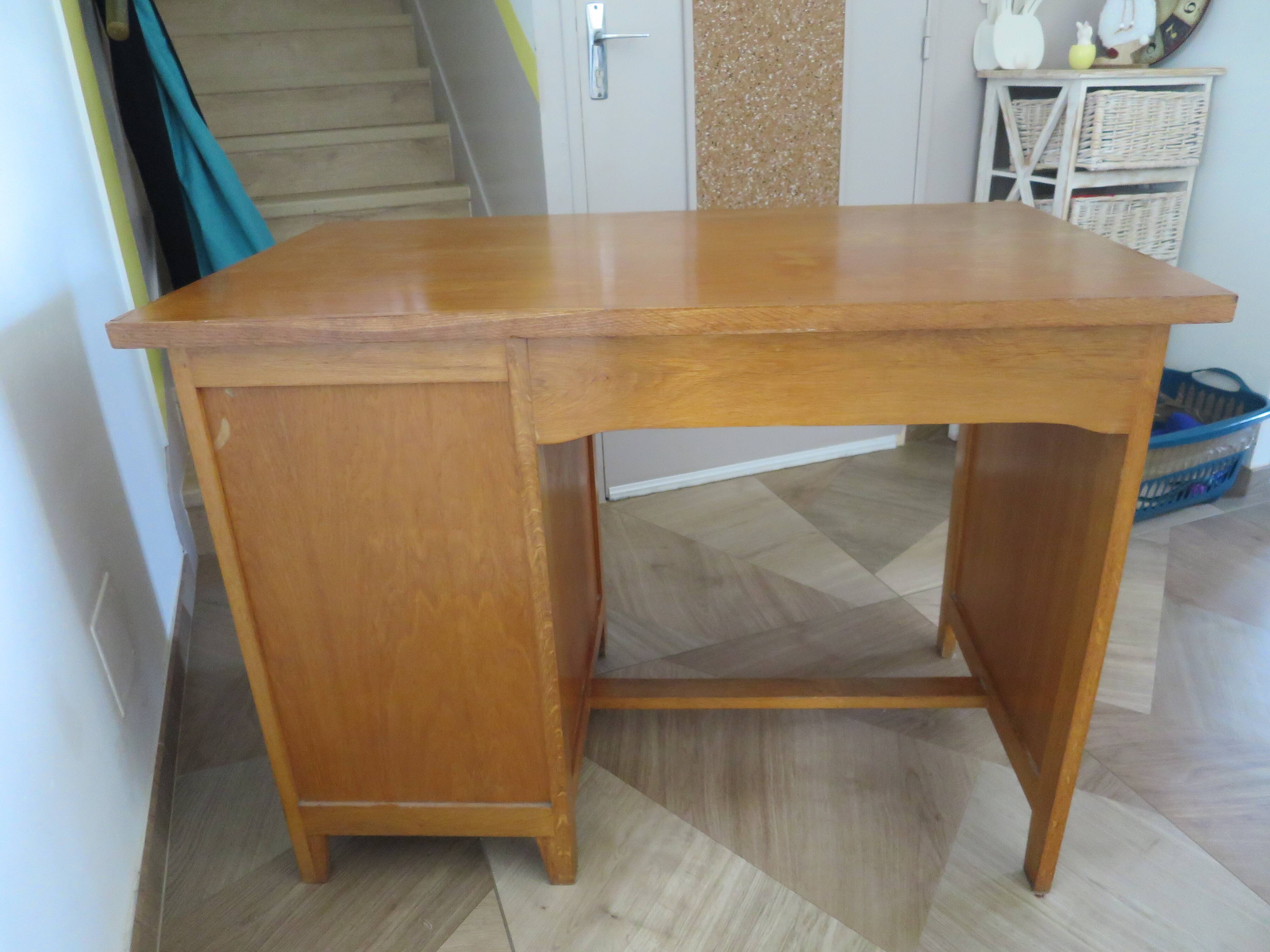 Vintage modernist desk - 5 drawers - shelf - 1950s - closure mechanism