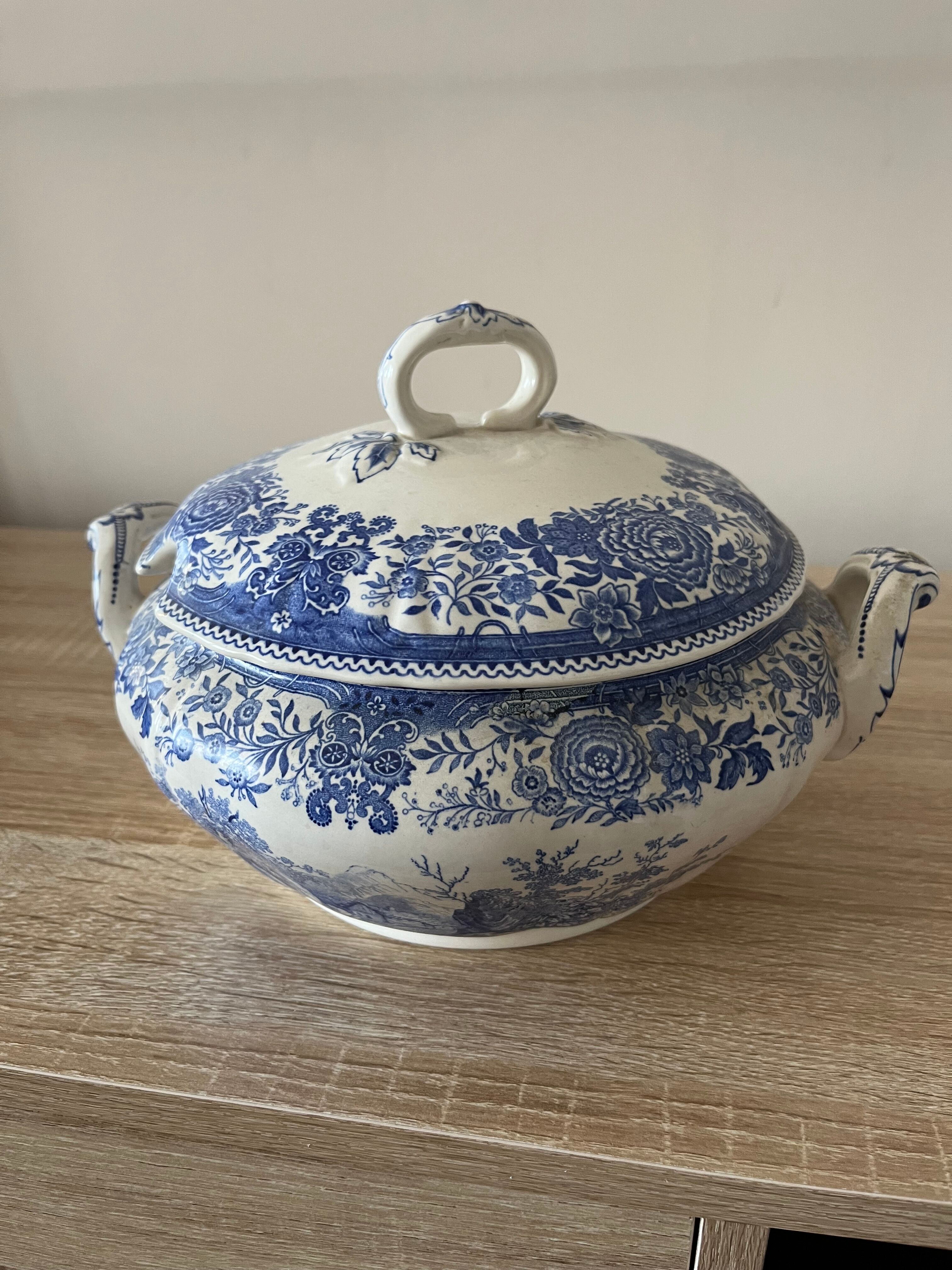 Villeroy & Boch tureen