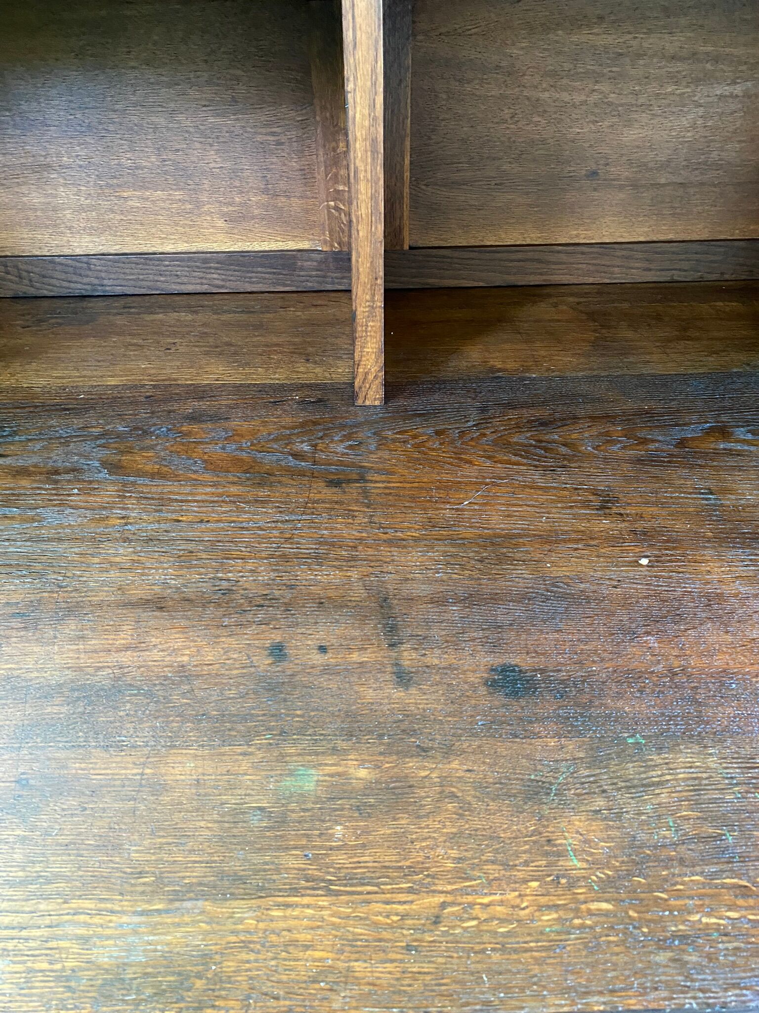 Craft furniture with vintage architect plans in solid oak