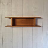 Wall shelf