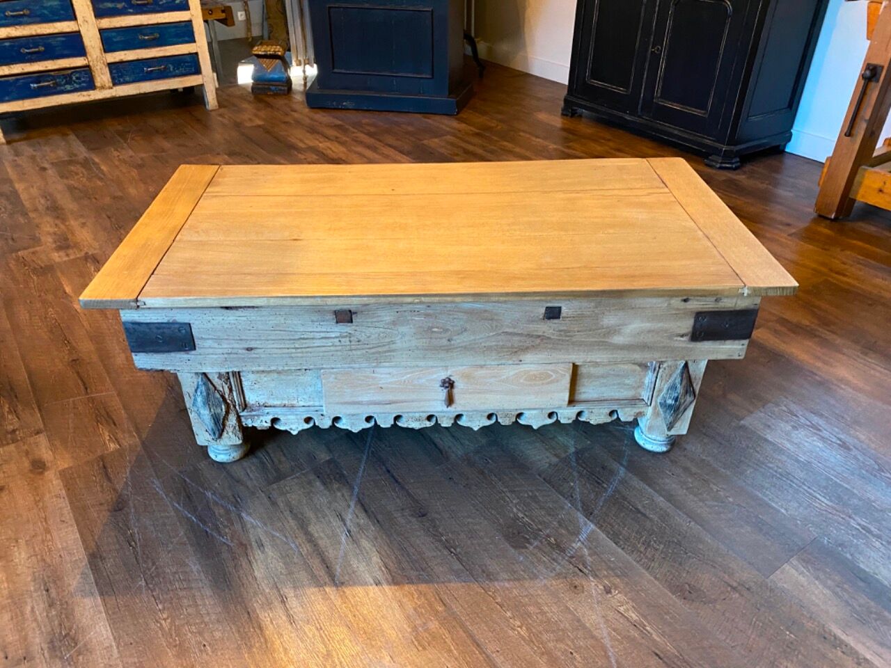 Coffee table with chest