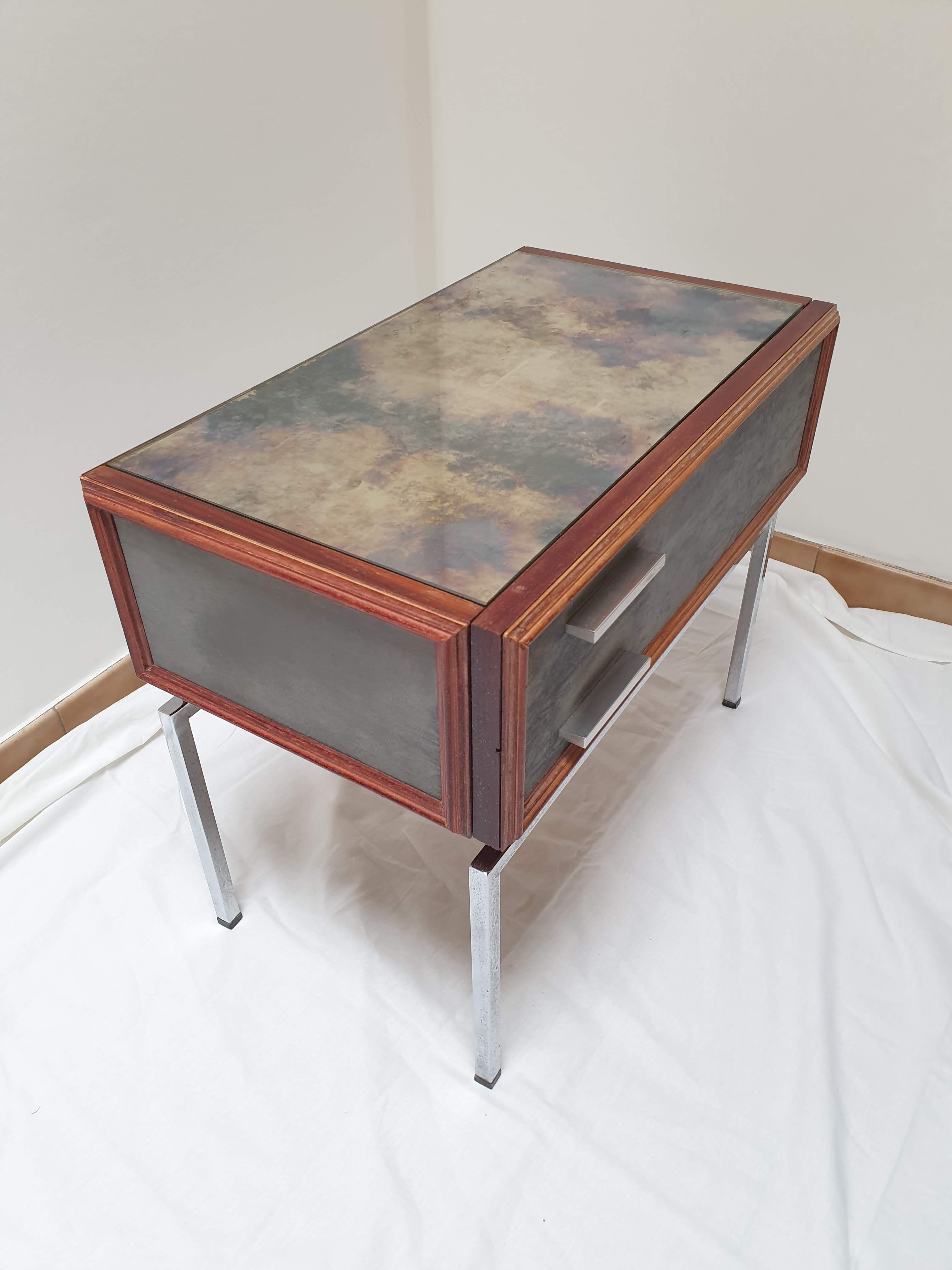 Pair of bedside tables