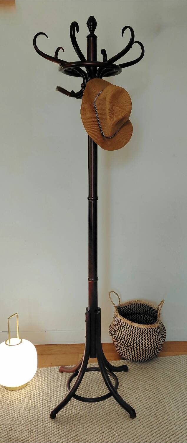 "Parrot" Coat Rack Authentic Fishel, Circa 1920
