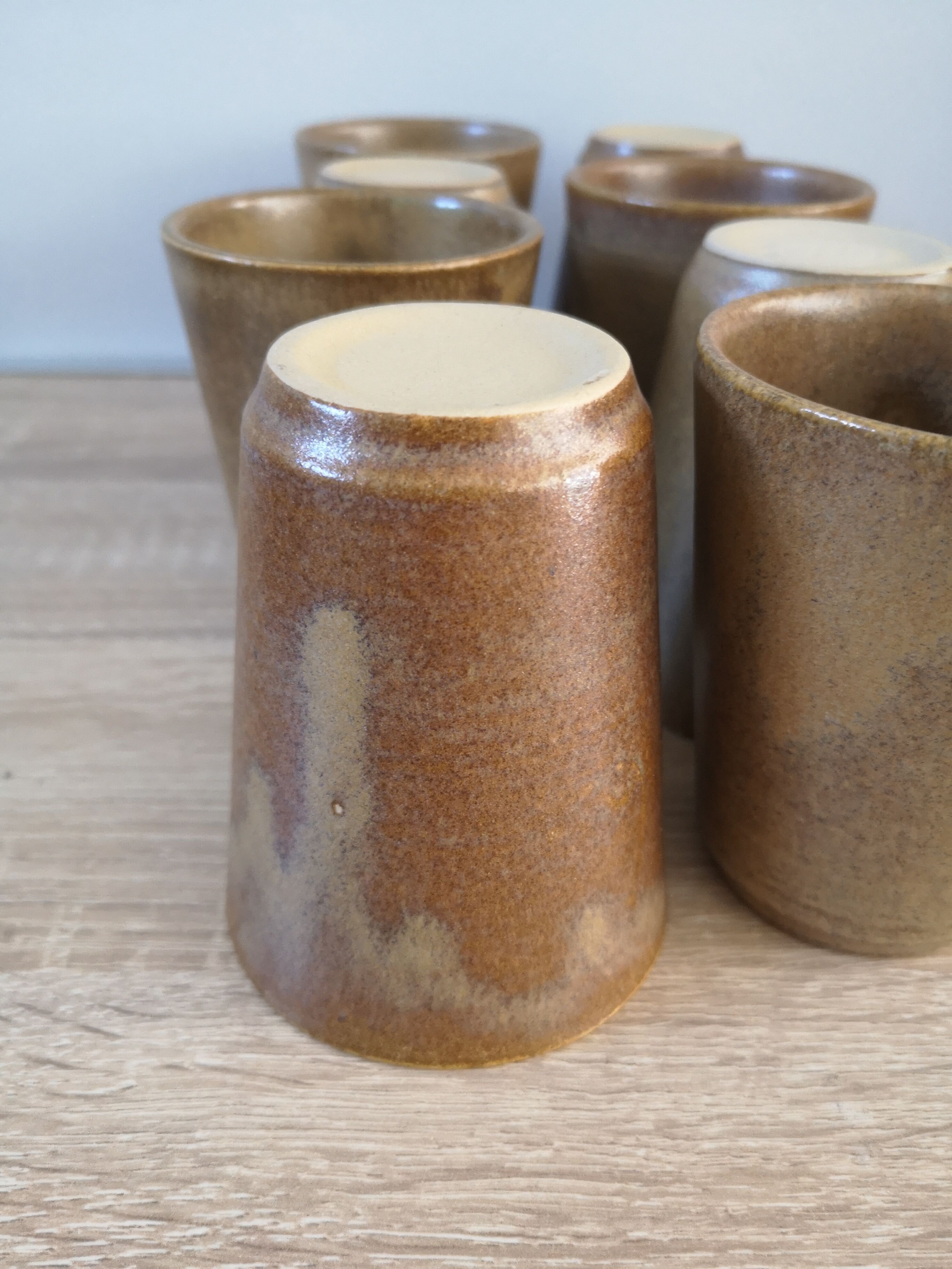 Lot of 8 sandstone cups