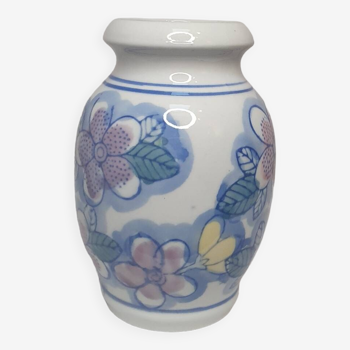 Petit vase en porcelaine de chine