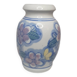 Small Chinese porcelain vase