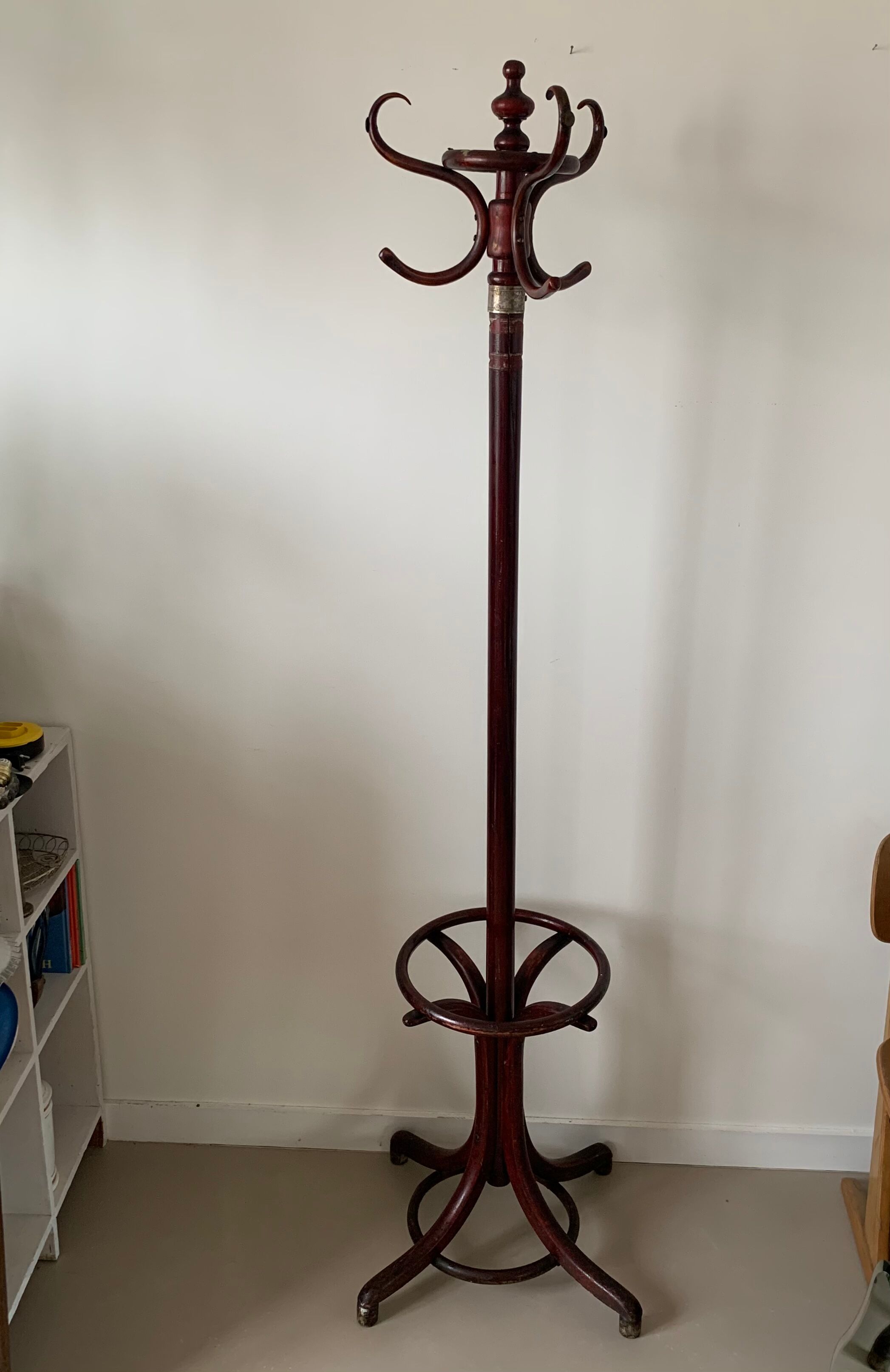Old parrot coat hanger
