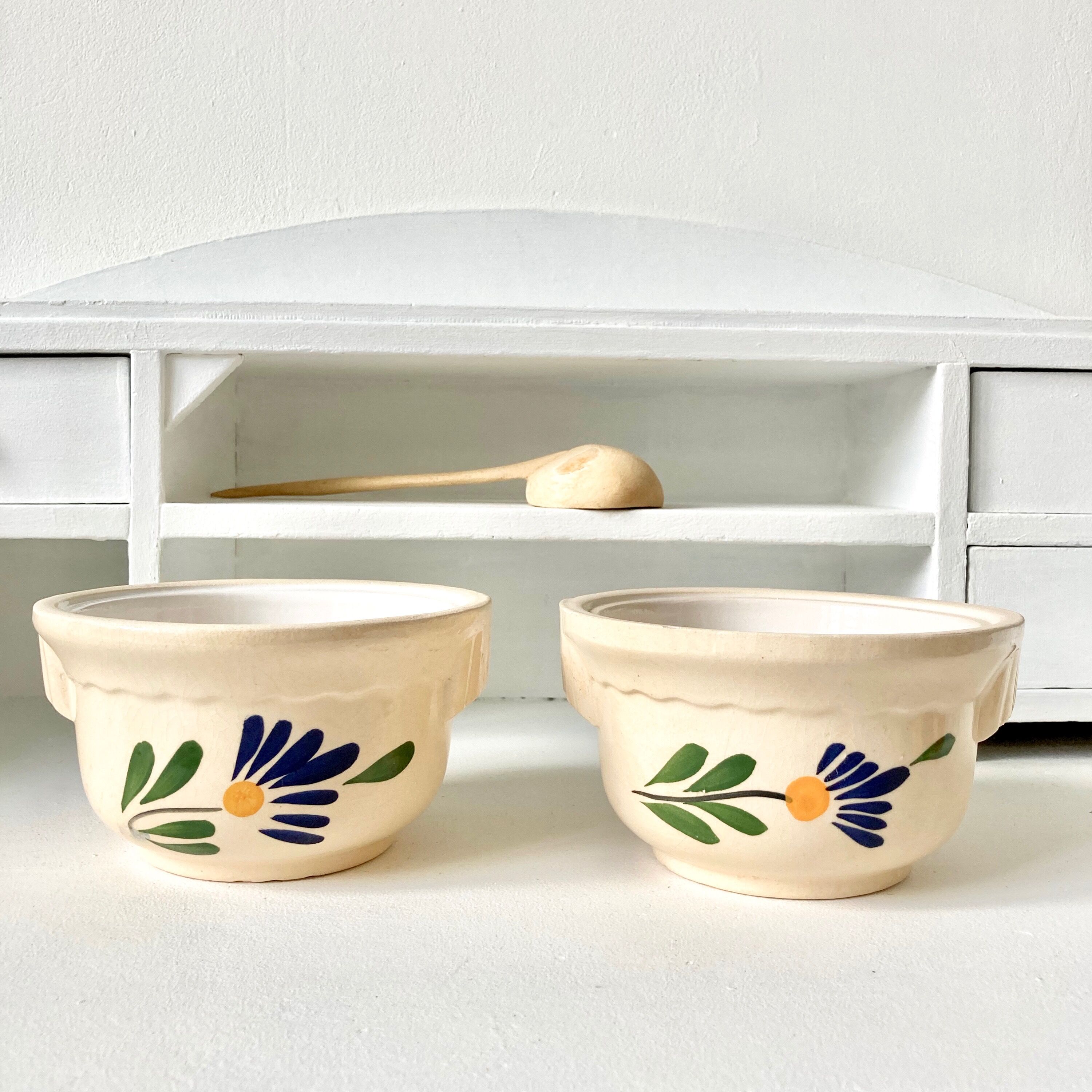 Pair of vintage flower cup bowls