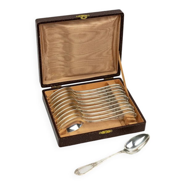 Coffret de 11 petites cuillères style Marly  CL en métal argenté – fin XIXe