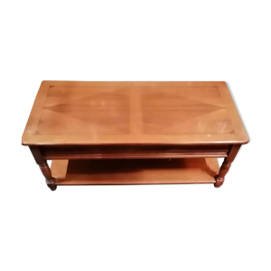 table de salon avec deux