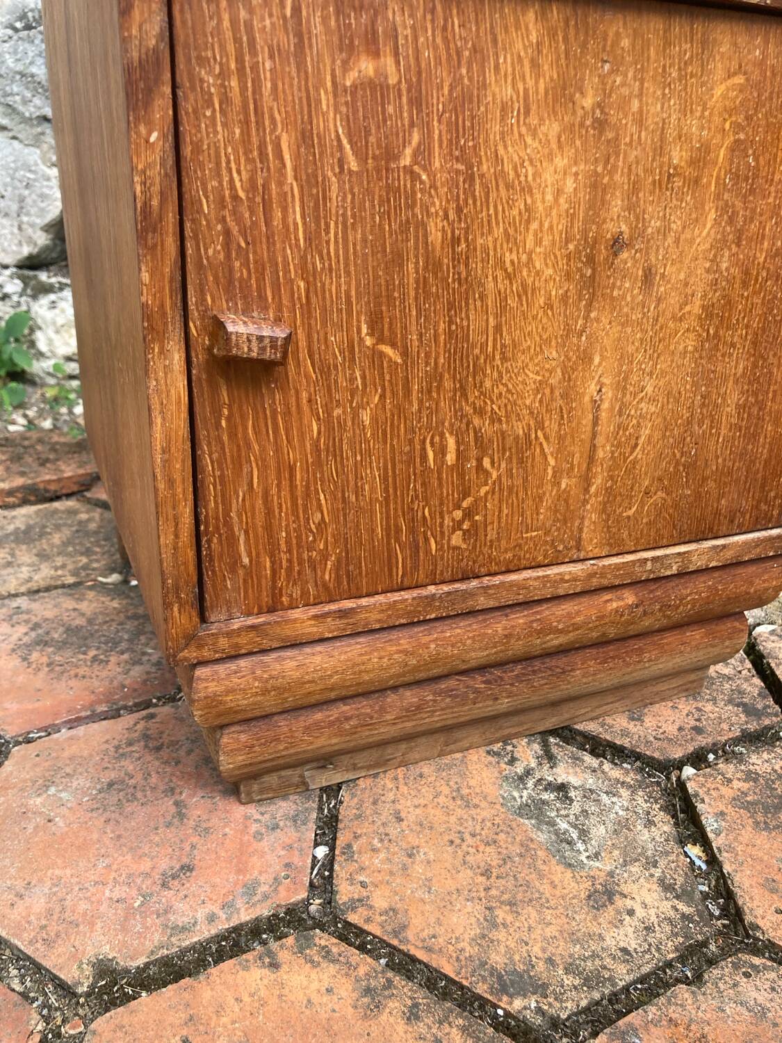 Meuble de rangement ancien