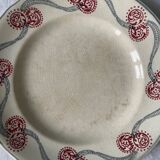 Series of 8 dessert plates 1900 in Longwy earthenware