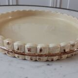 Slurry dish early nineteenth century