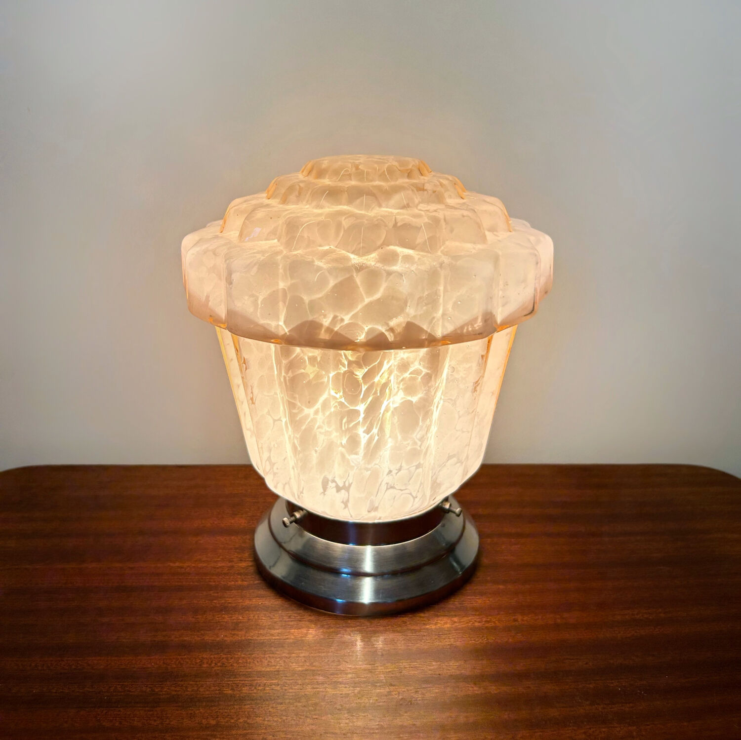 Art Deco glass globe lamp from Clichy