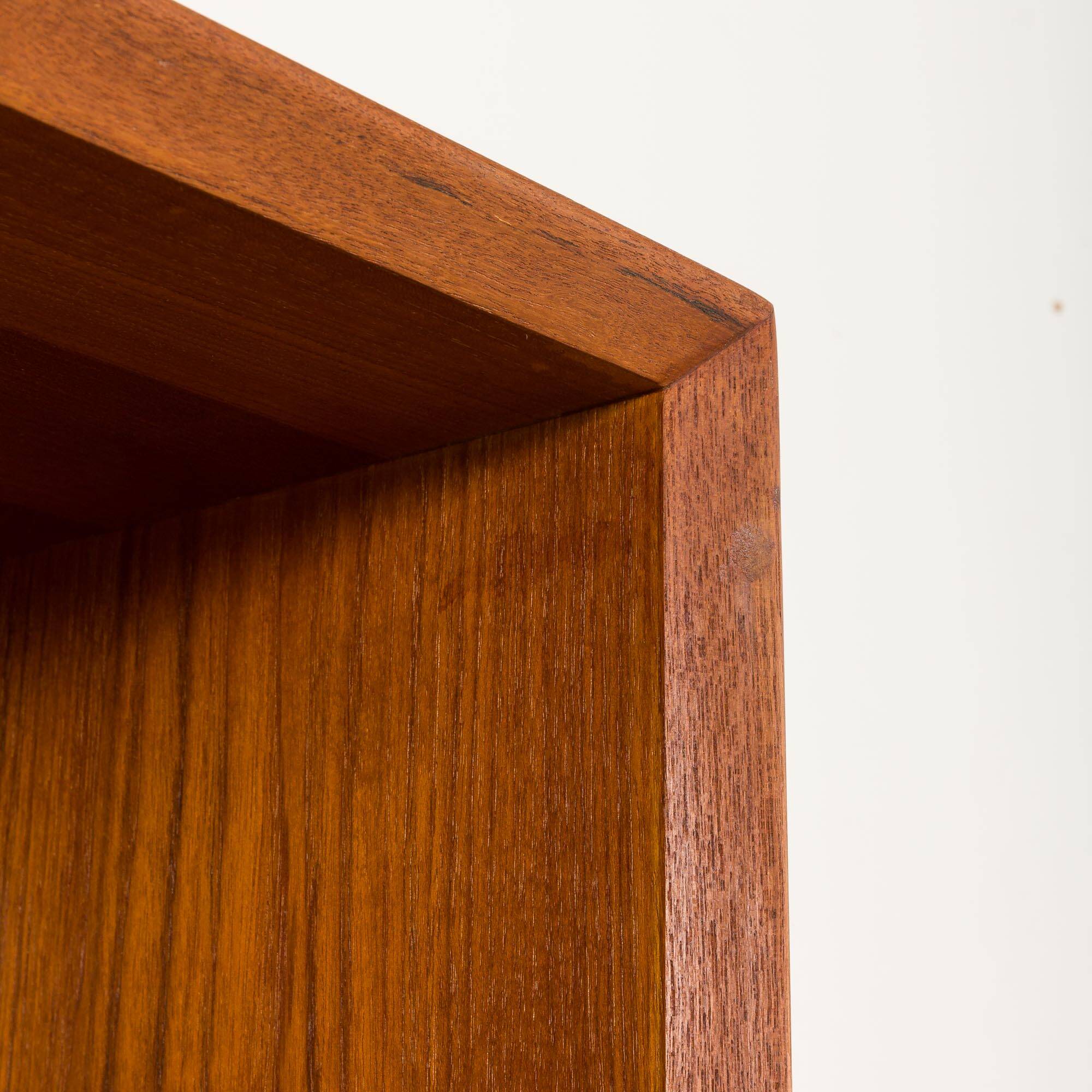 Danish vintage teak bookcase by Brourer Mobelfabrik, 1970s