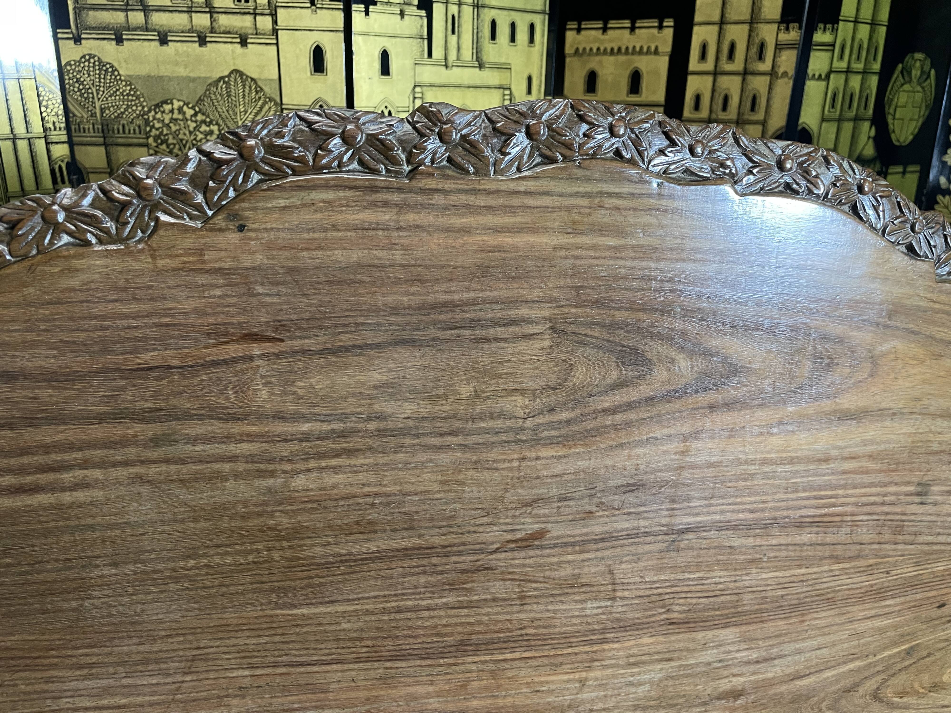 Dining table - Indonesian pedestal table