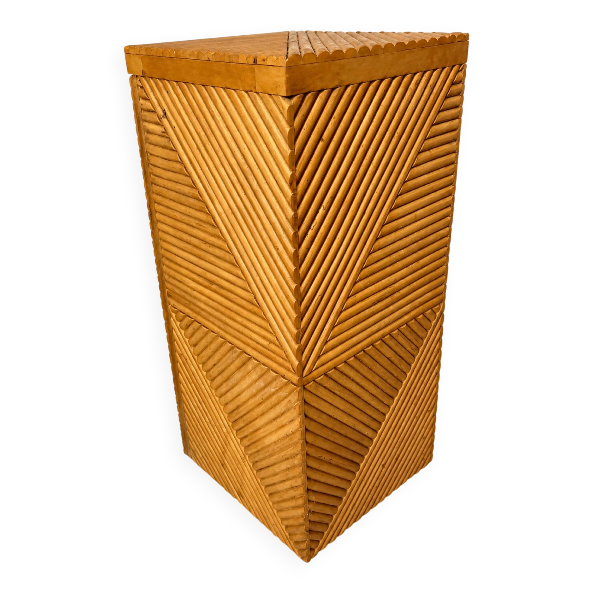 Wooden column