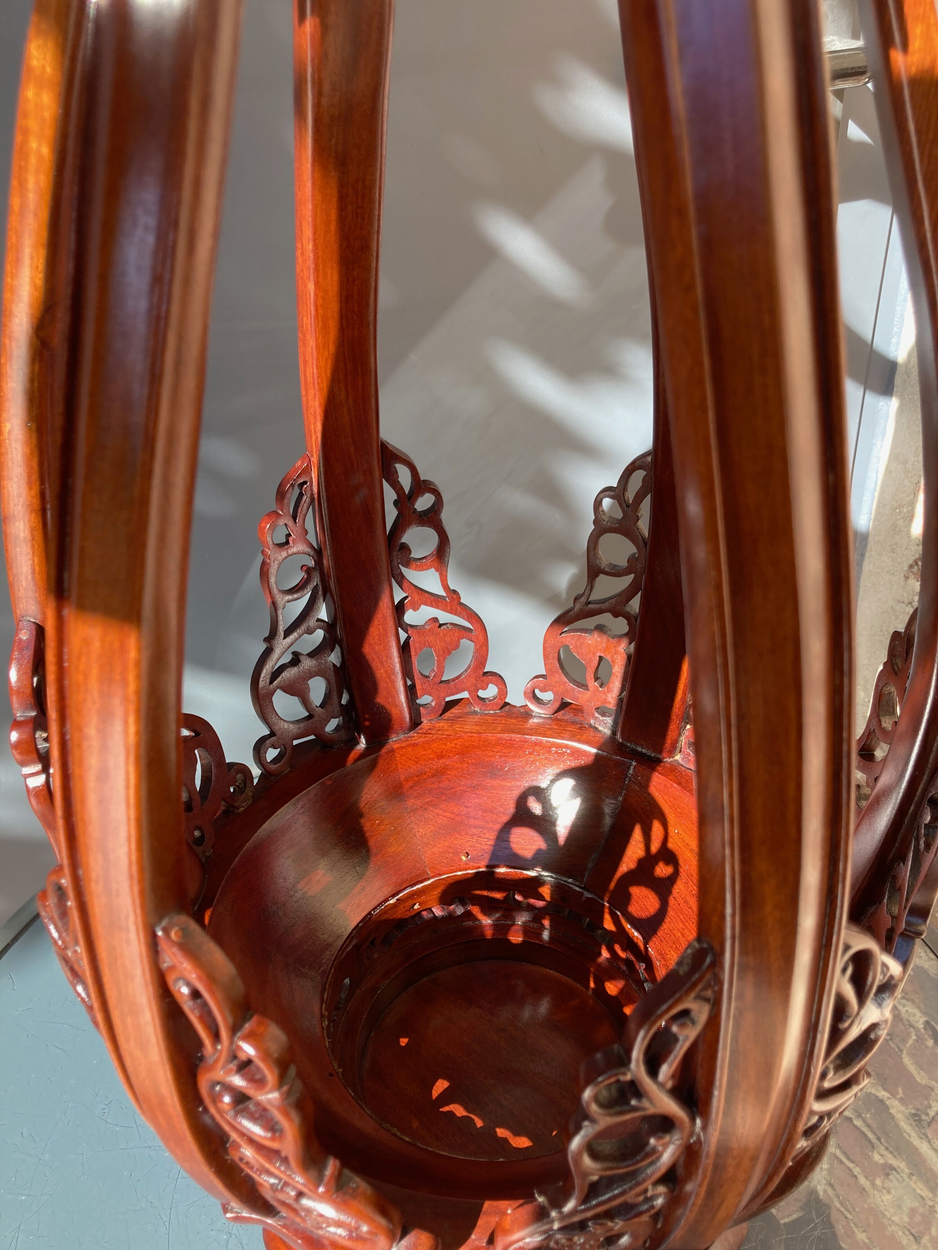 Openwork rosewood gueridon