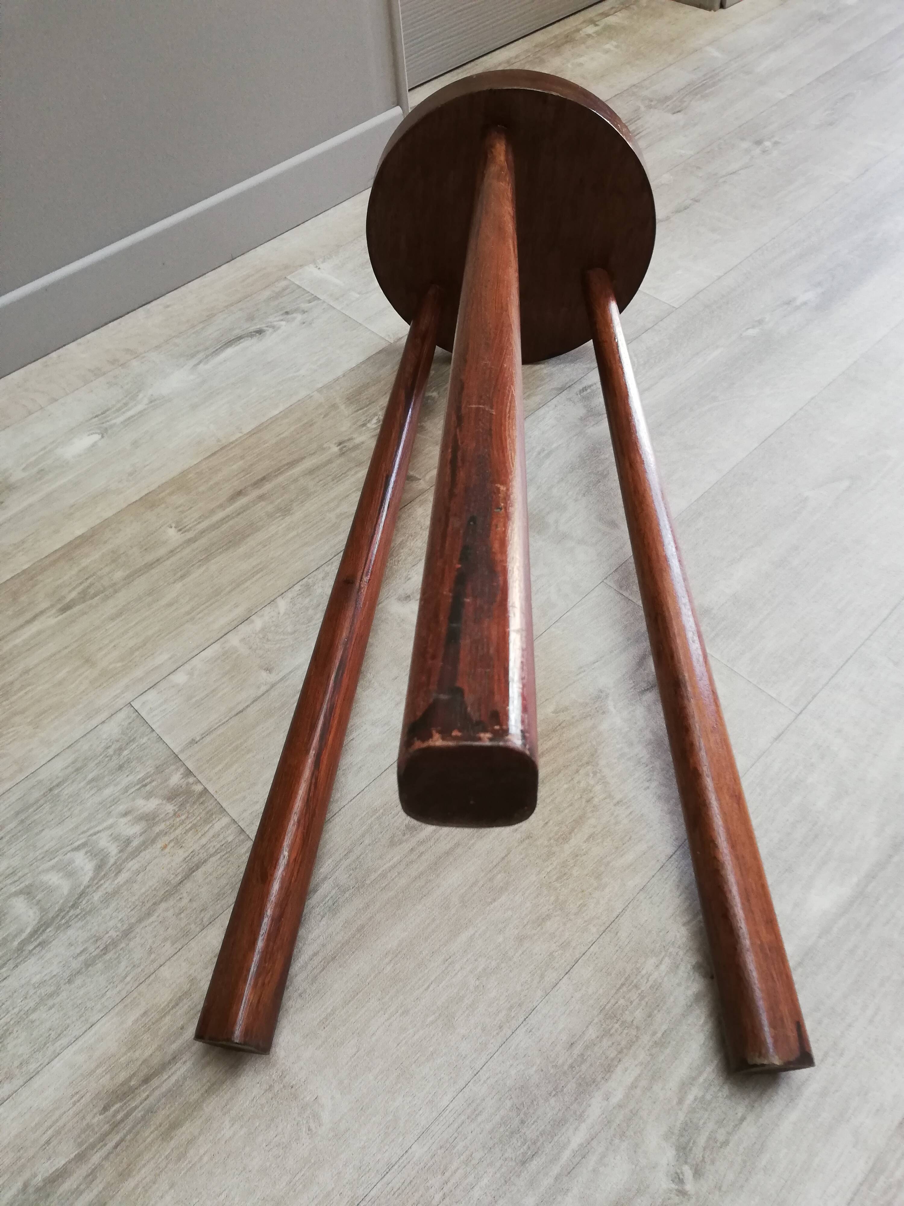 Stool high door plant tripod feet compass