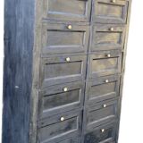 Notary valve cabinet