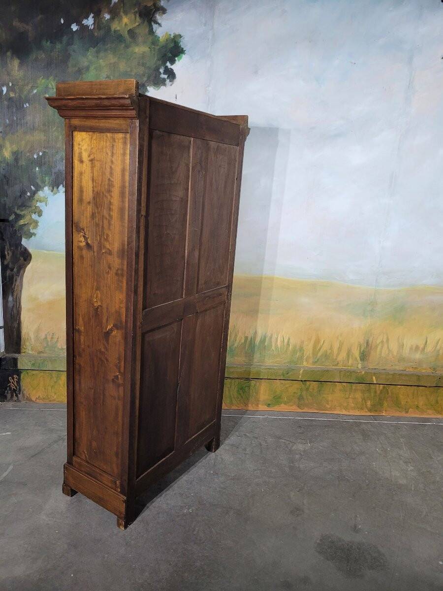 Small cherry and oak bookcase from the 19th century