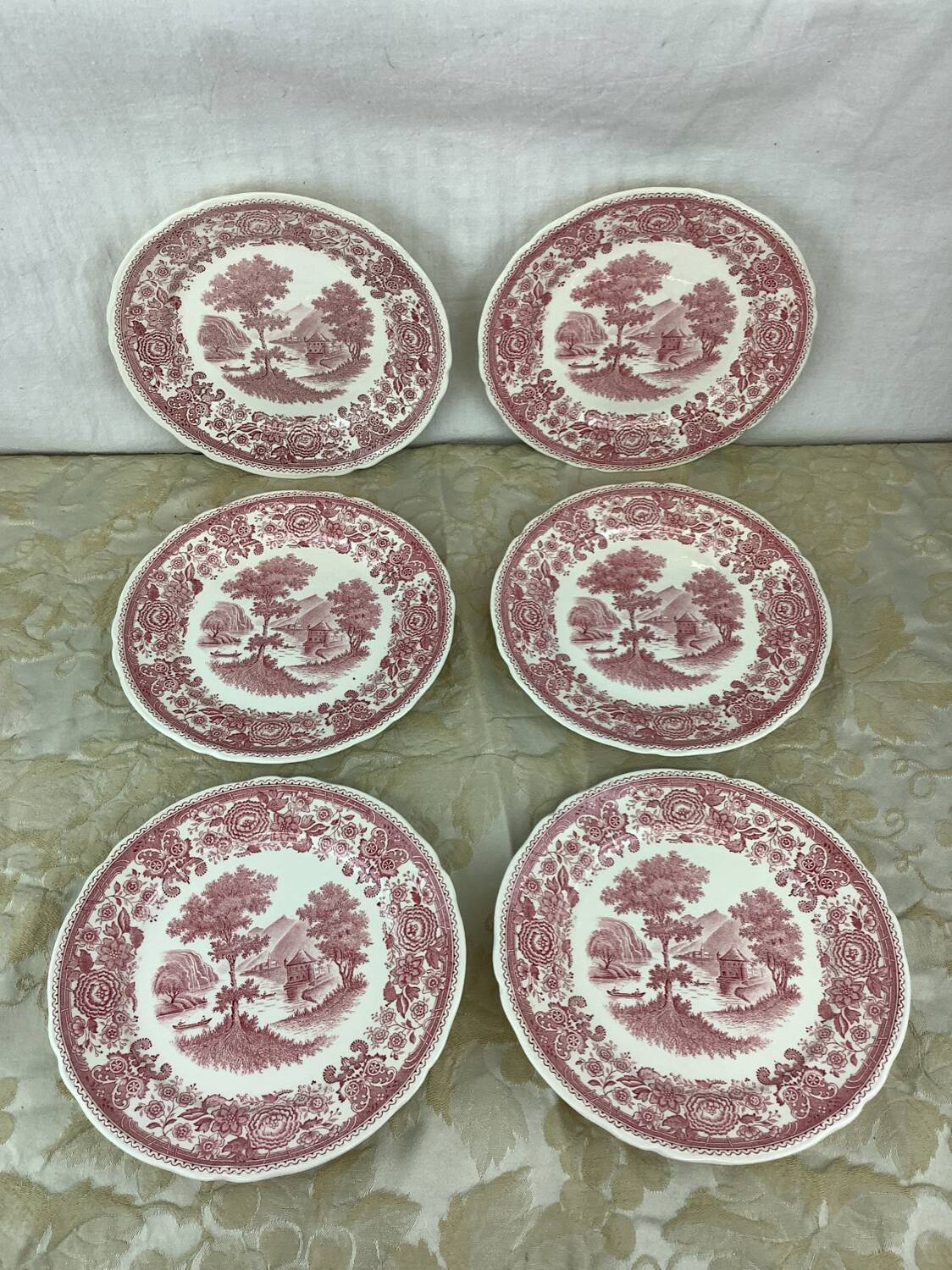6 Old Villeroy and Boch dessert plates