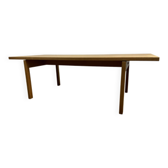 Scandinavian vintage oak coffee table model AT-15 signed Hans J. Wegner for Andreas Tuck, 1960s