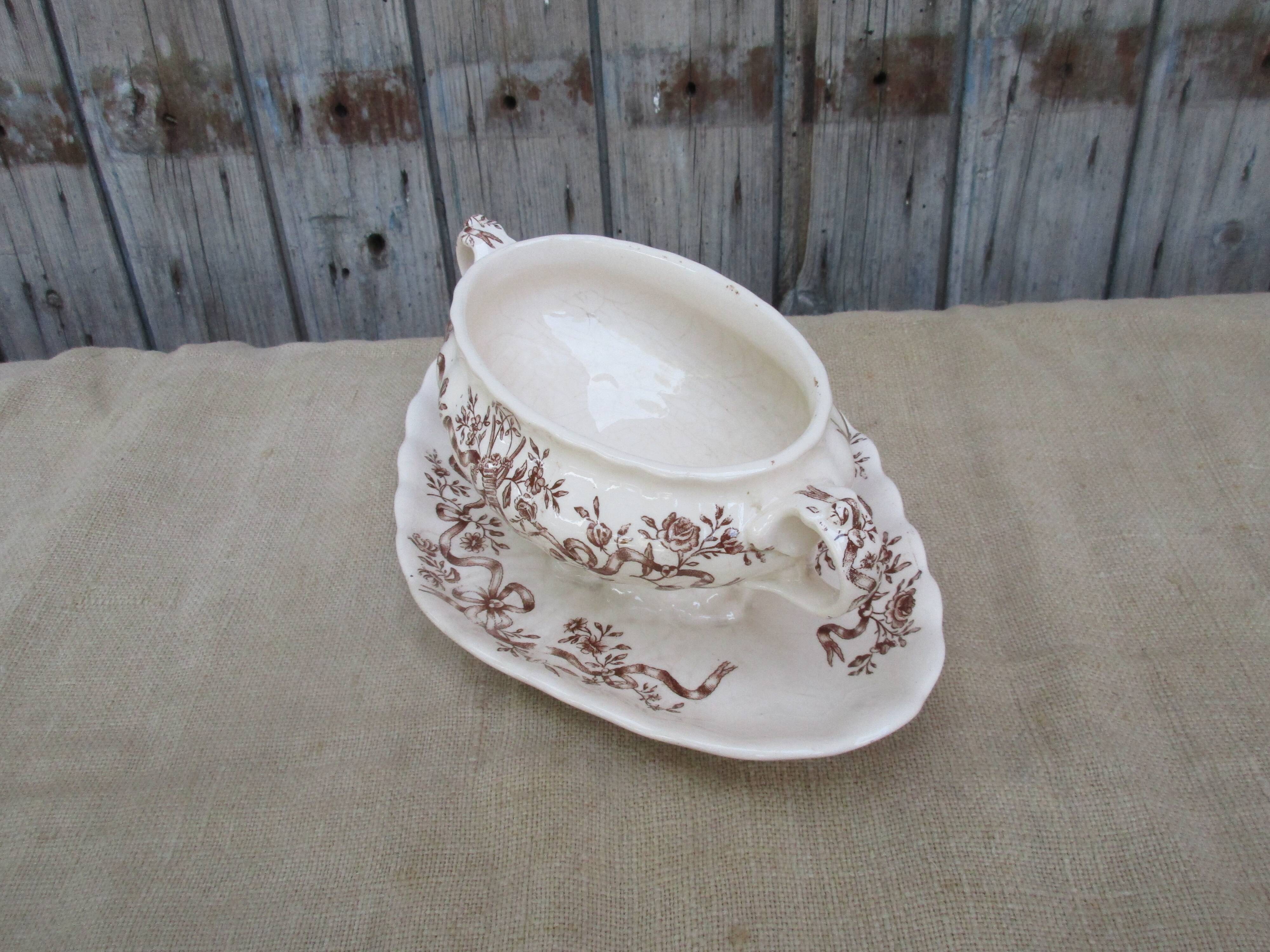 Sausage with decor of floral ribbons Longchamps