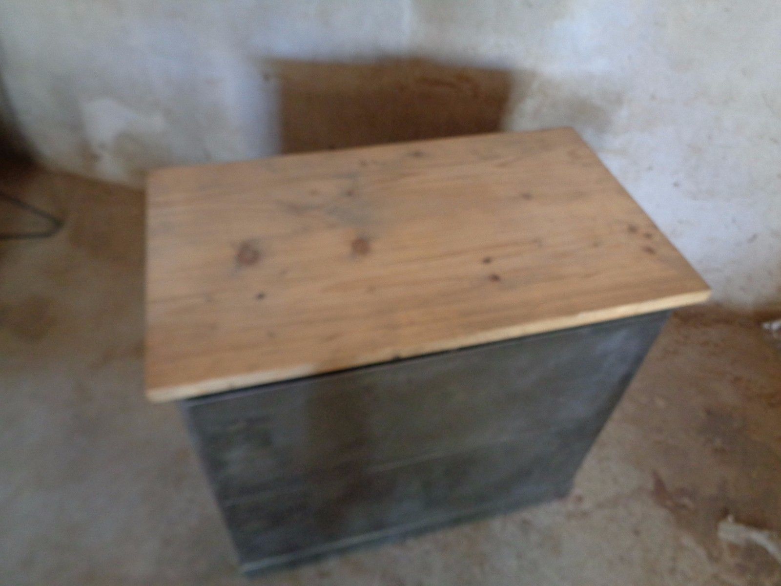 Industrial commodity has 2 drawers in metal brush patina wooden tray counterpoid