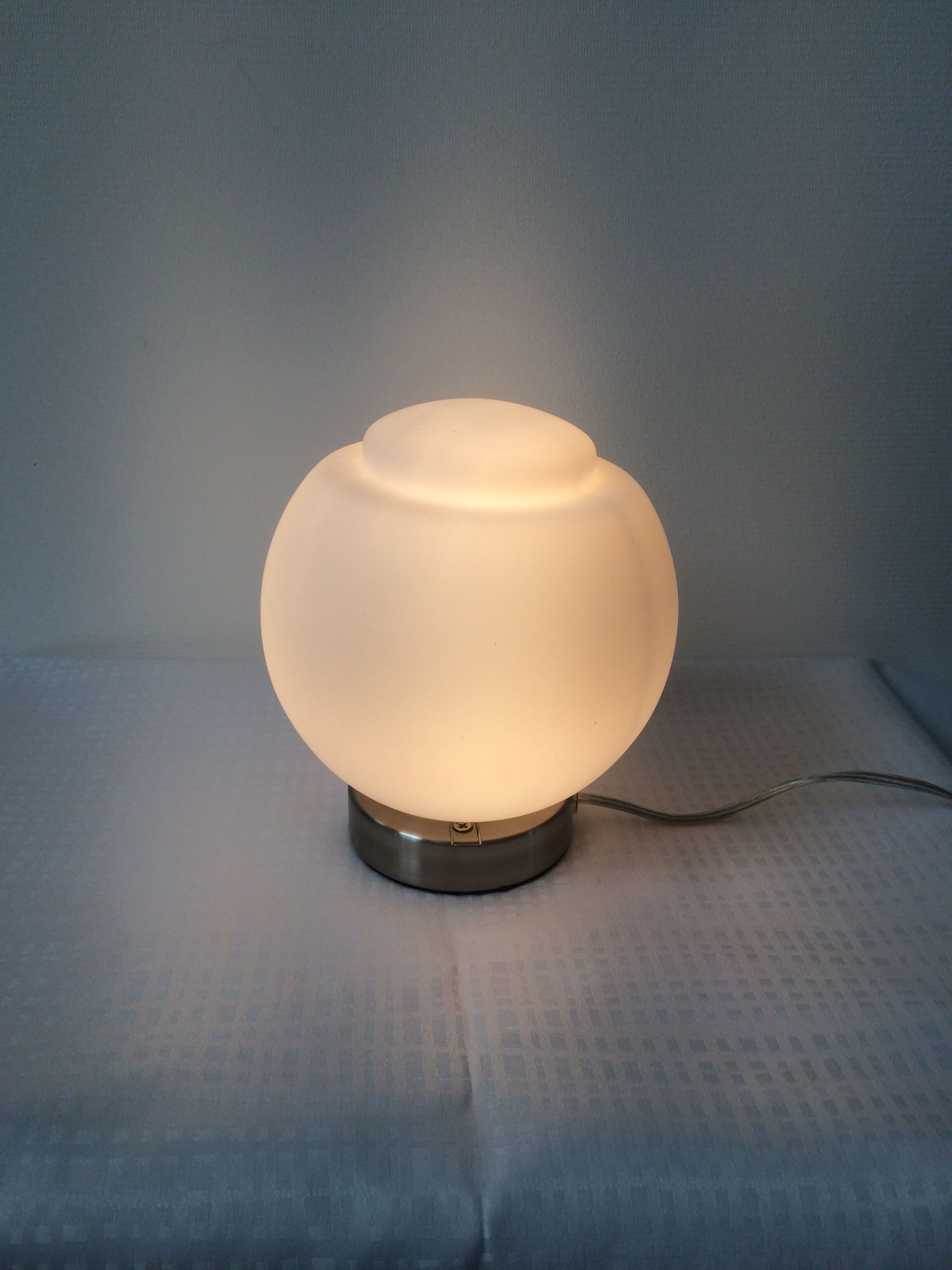 Lamp in black glass from the 1960s