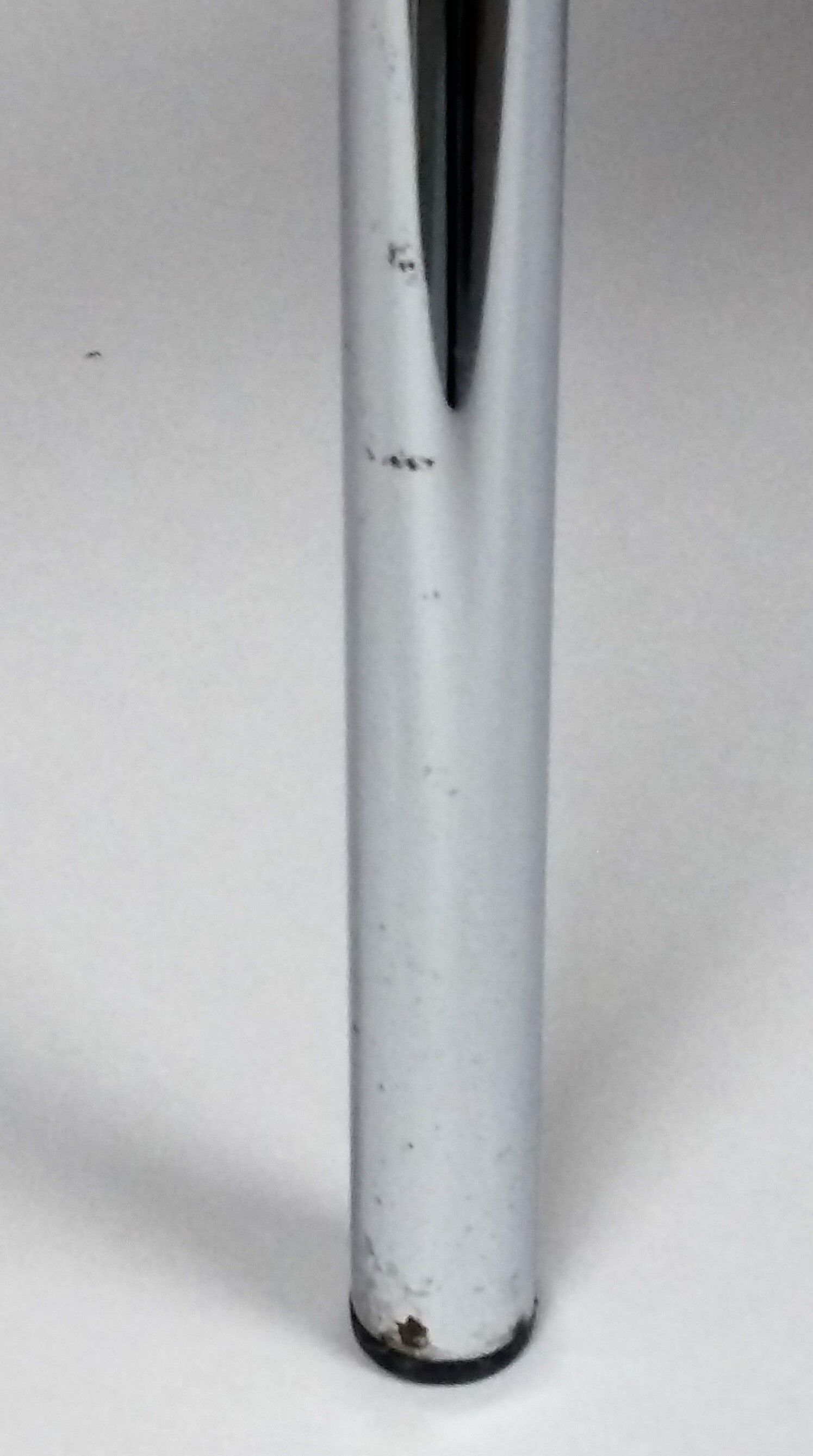 Pair of armchairs chromed metal and leather, 60 years