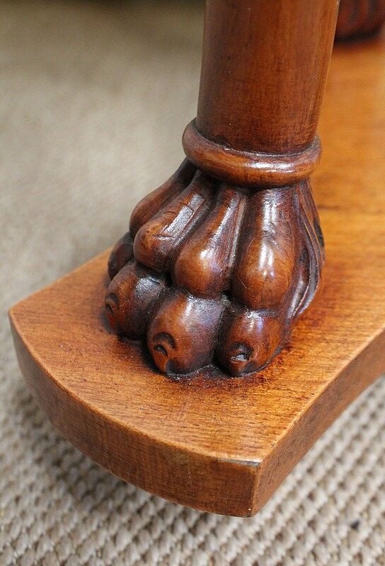 Hairdresser rognon and her cherry driver – 1950