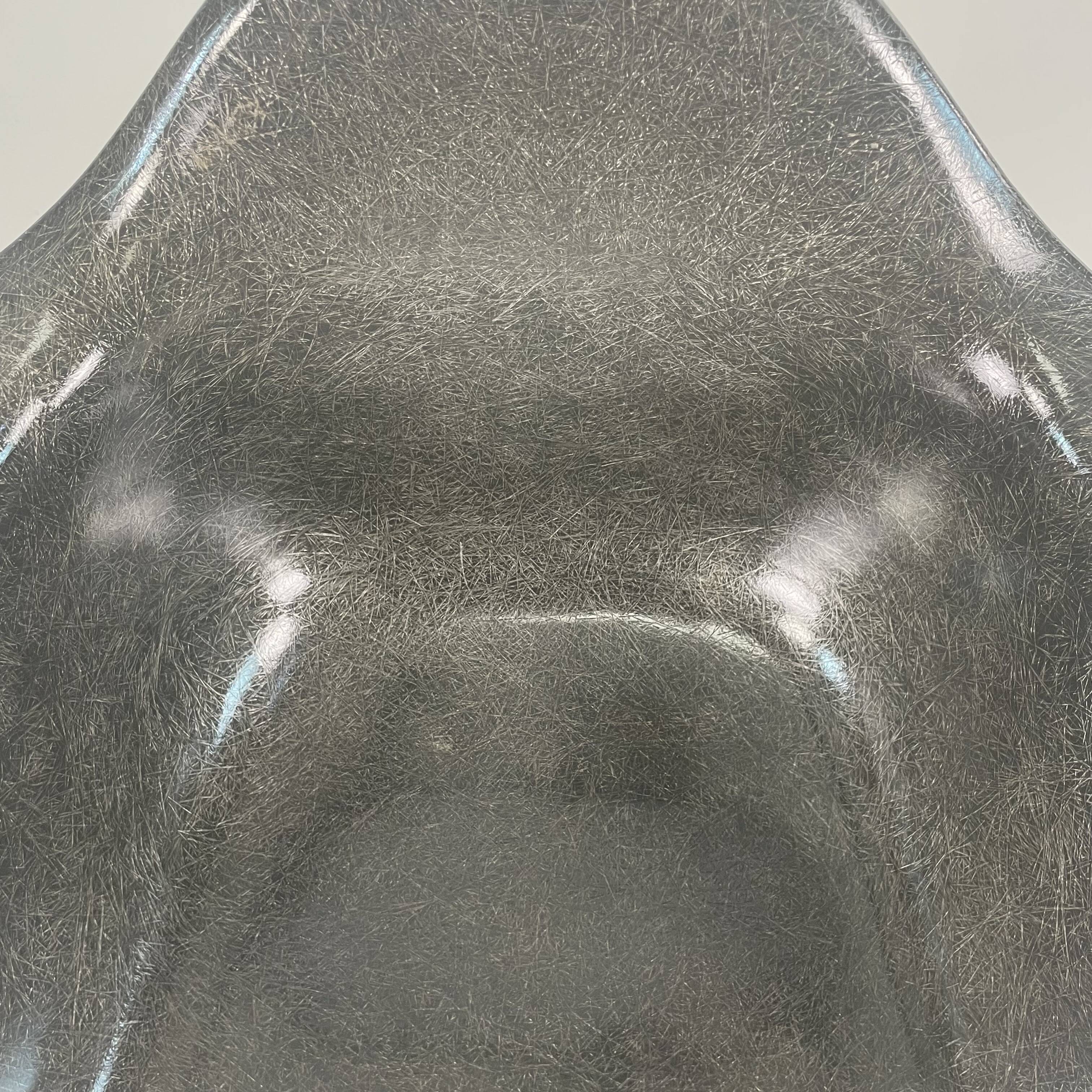 Eames Herman Miller 1950s LAR armchair in elephant grey on cats cradle black base