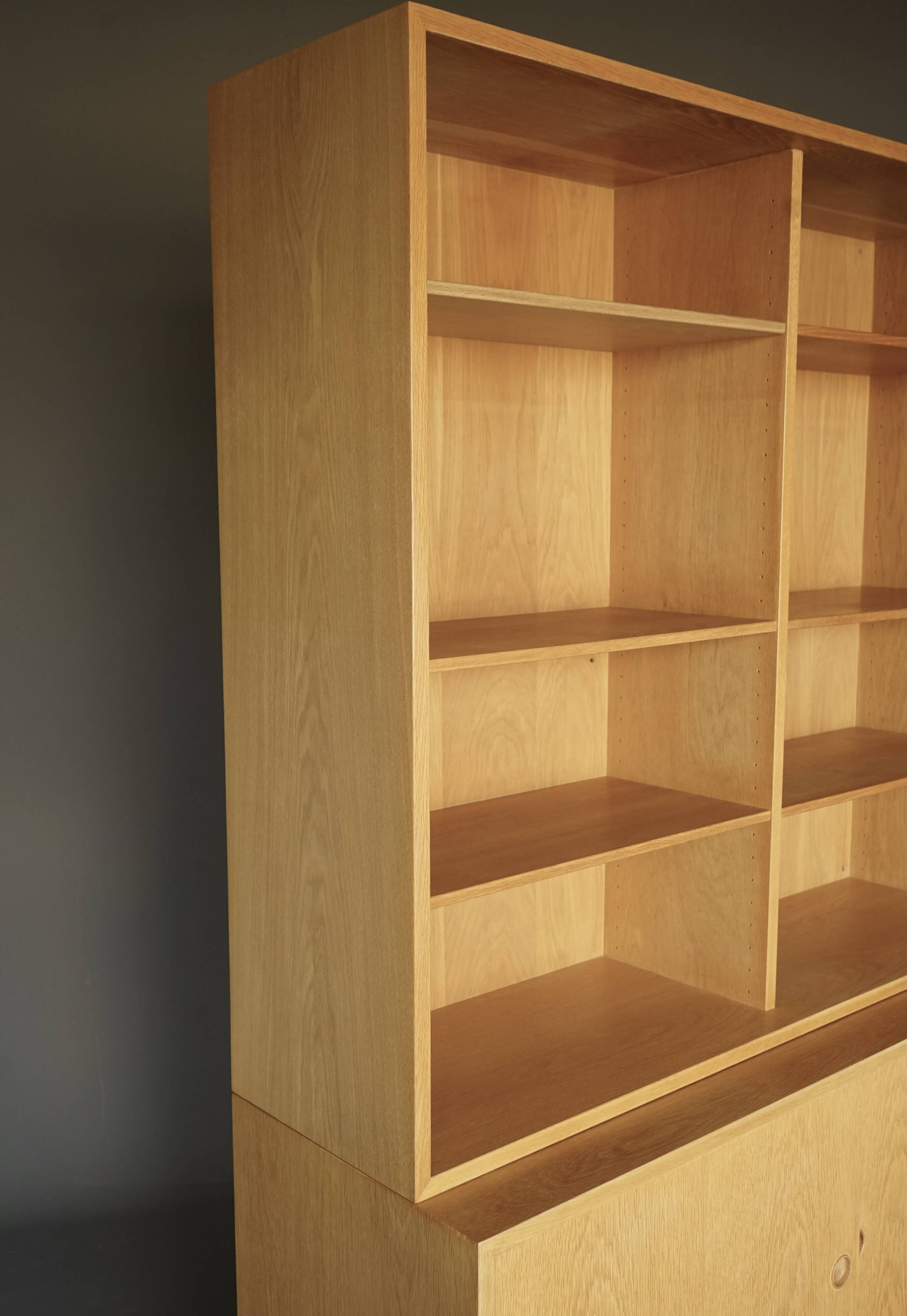 Oak Bookcase by Børge Mogensen for Karl Andersson & söner. Sweden, 1960s