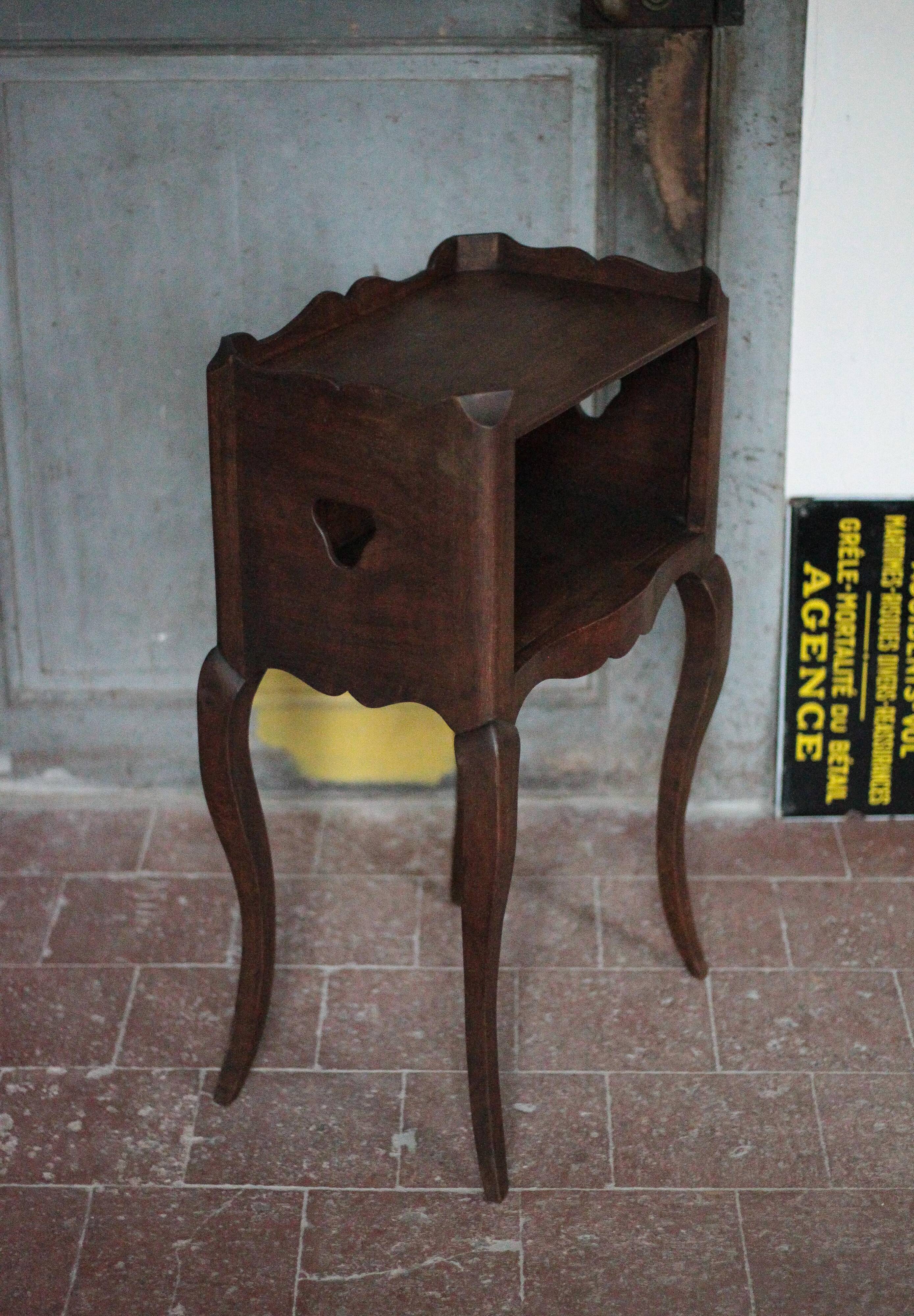 Table de chevet , table de nuit bois, meuble d'appoint