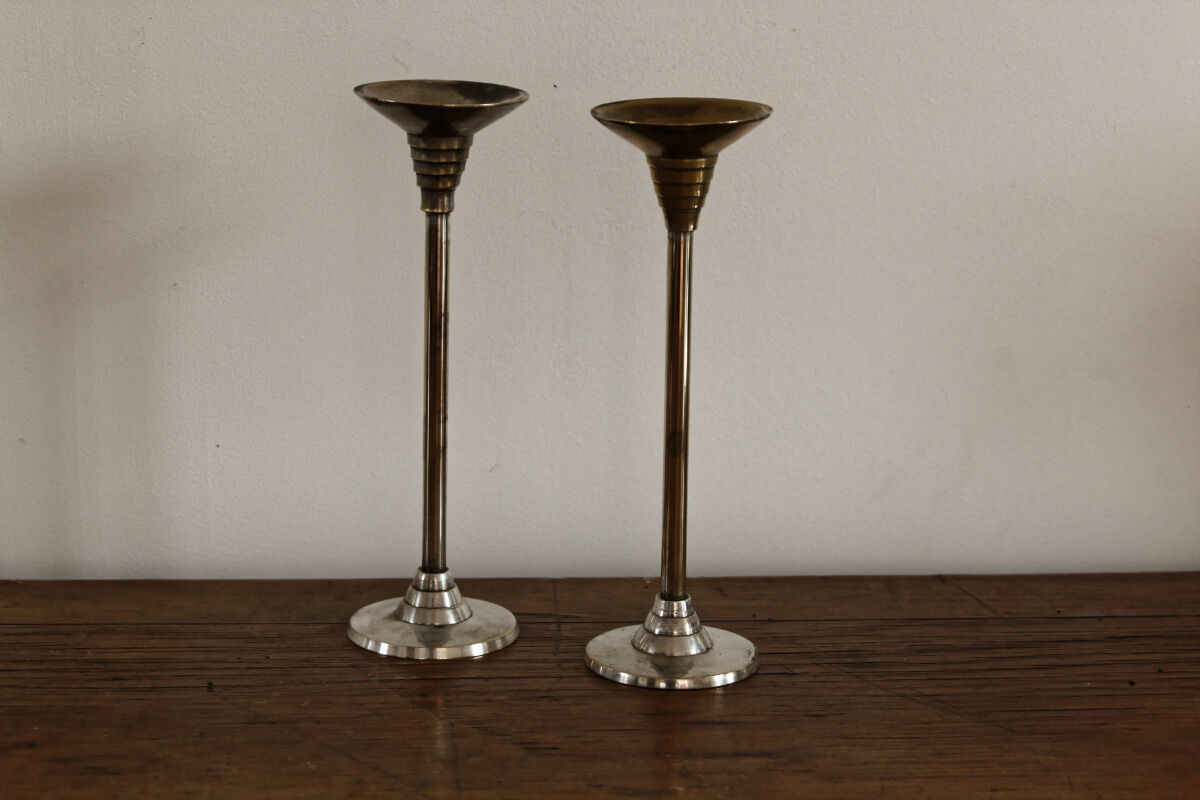 Paire De Bougeoirs Anciens Art Déco Martelés, Métal Argenté, Excellent état