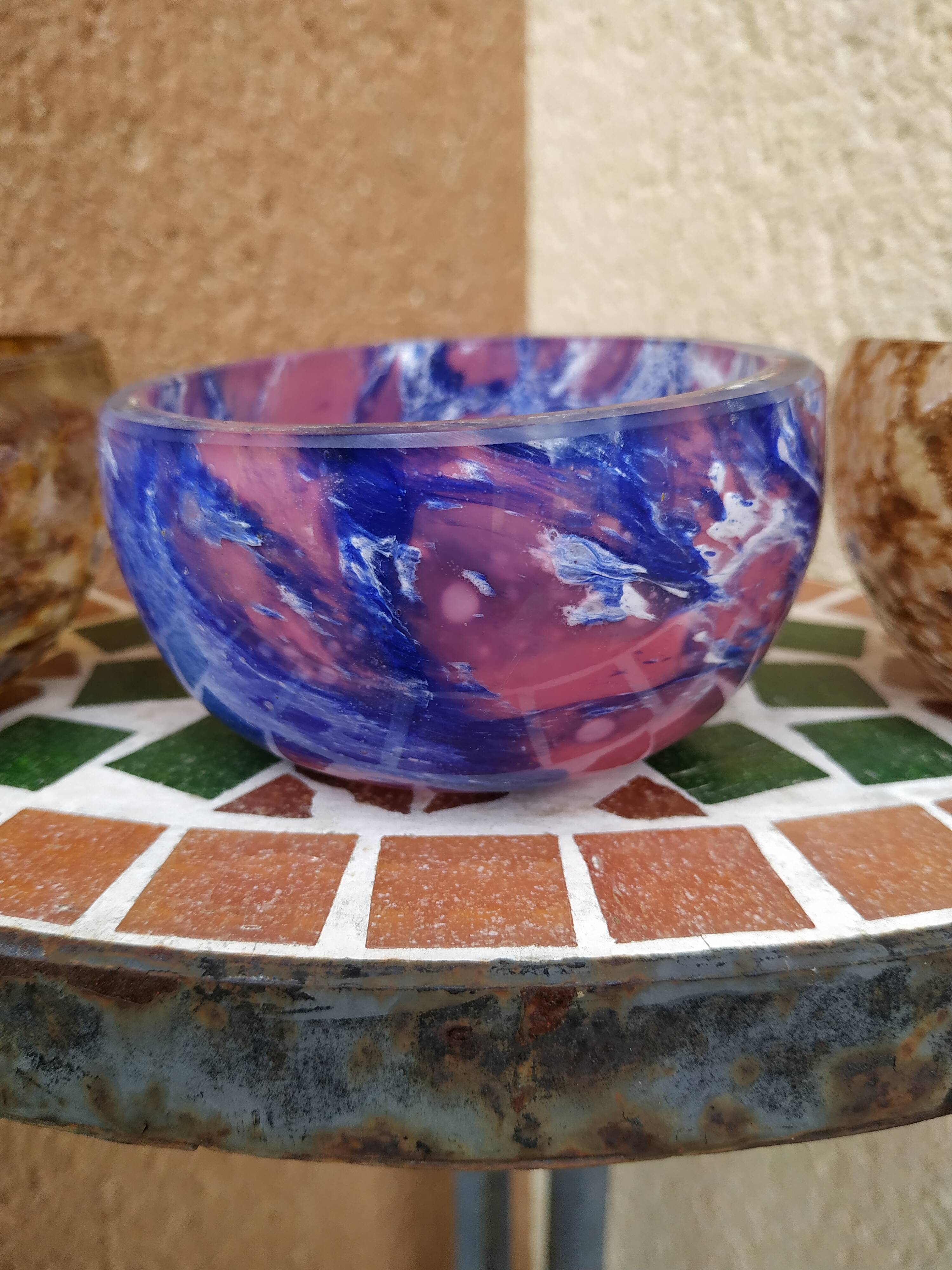 Set of Marmorean glass cups from Soisy Glassworks on school