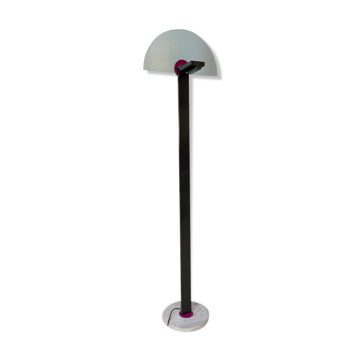 Memphis 80s pink and marble floor lamp