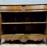 Pretty Rustic Louis XV Period Buffet in solid walnut and oak circa 1750