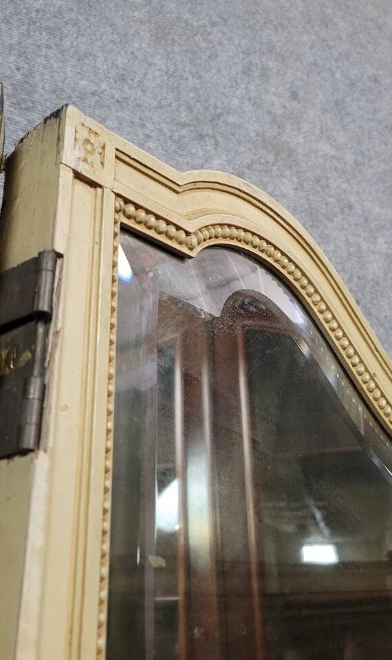 Very large Louis XVI style mirrored screen in lacquered wood circa 1860-1880