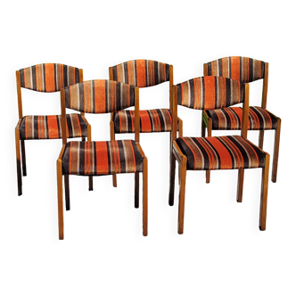 Set of 5 70s designer chairs in beech and orange and brown velvet Self éditeur