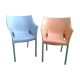Duo de fauteuils Dr no par Starck