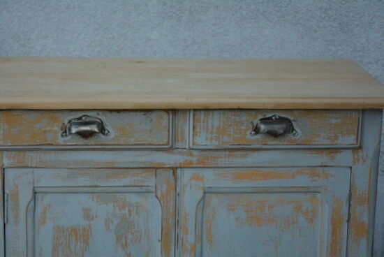 Small Parisian buffet