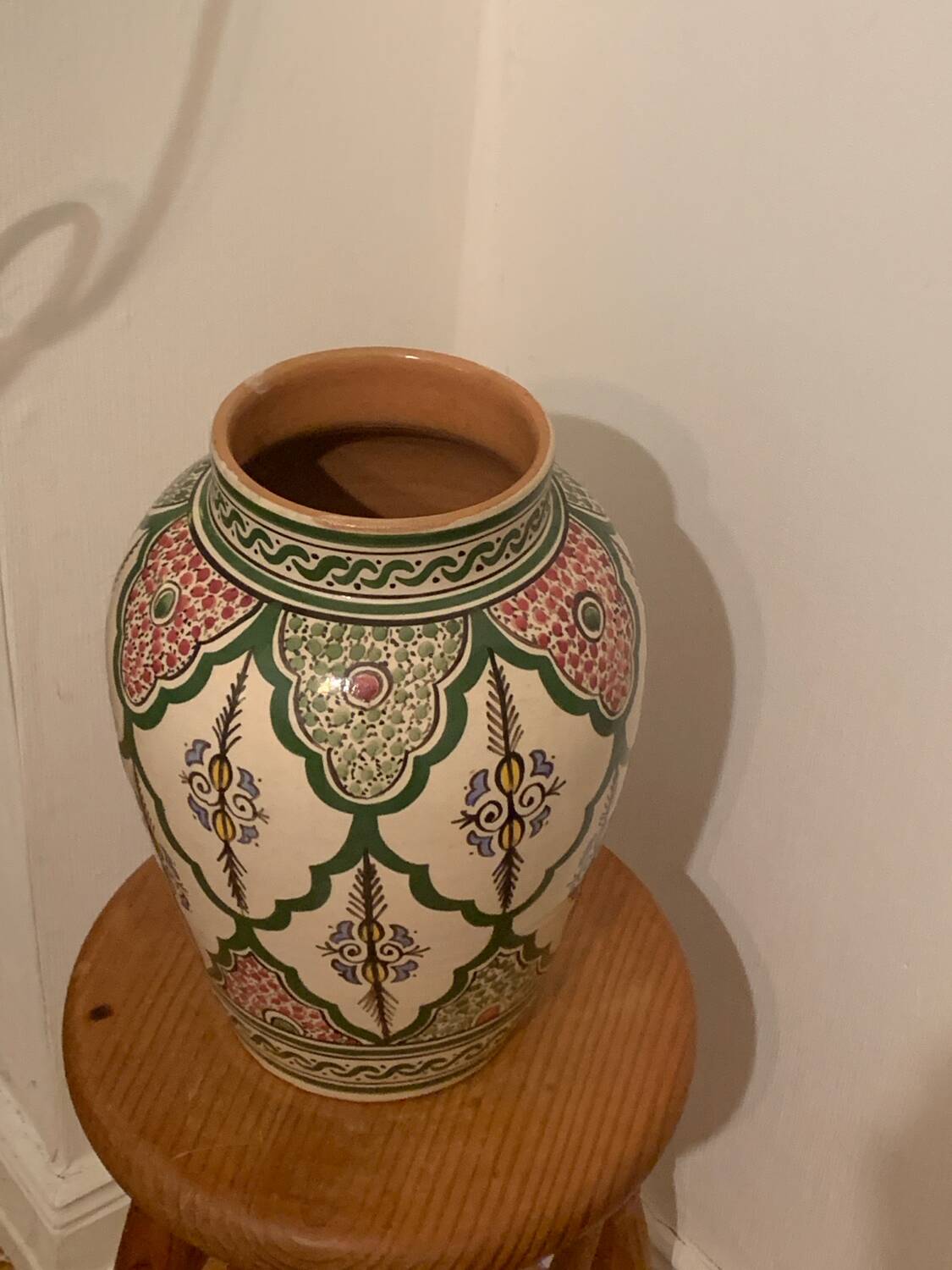 Vase en céramique marocain peint à la main