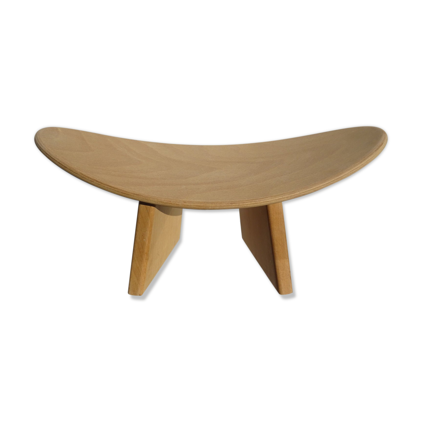 Shoggi stool by Alain Gaubert
