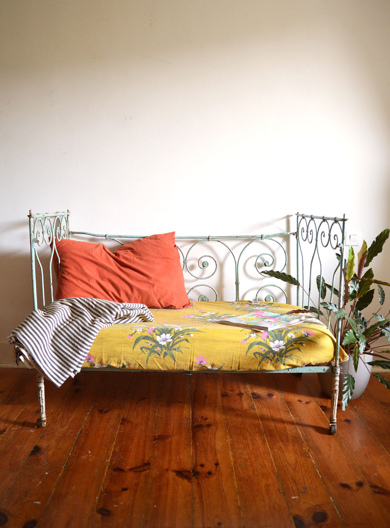 Wrought iron green water bench