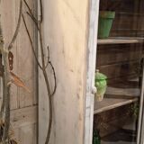 Buffet with 2 glass doors